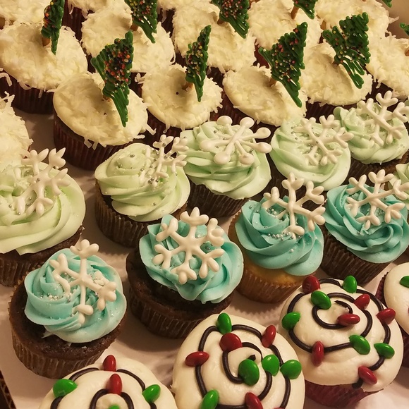 Welcome to my closet! - Picture 5 of 8